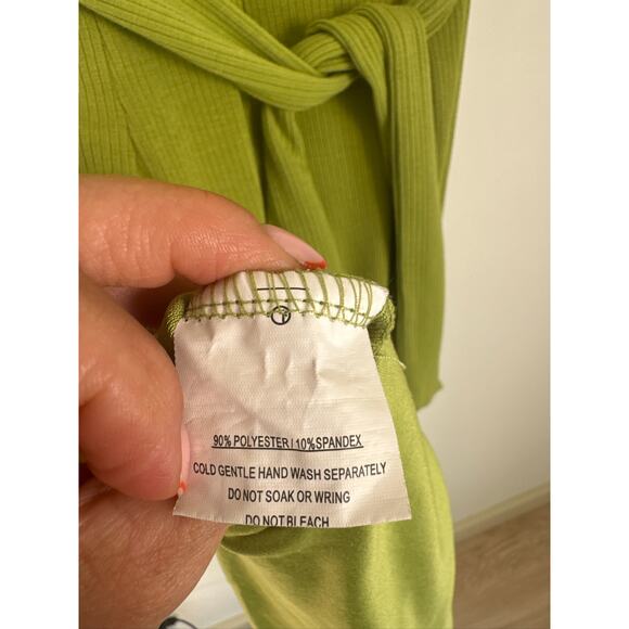 Billy J Mindy Ribbed Bodycon Midi Twist-Back Maxi Dress in Olive Green, Size 10 - Picture 6 of 8